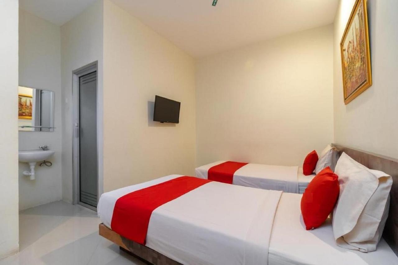 Hotel Domino Палембанг Экстерьер фото